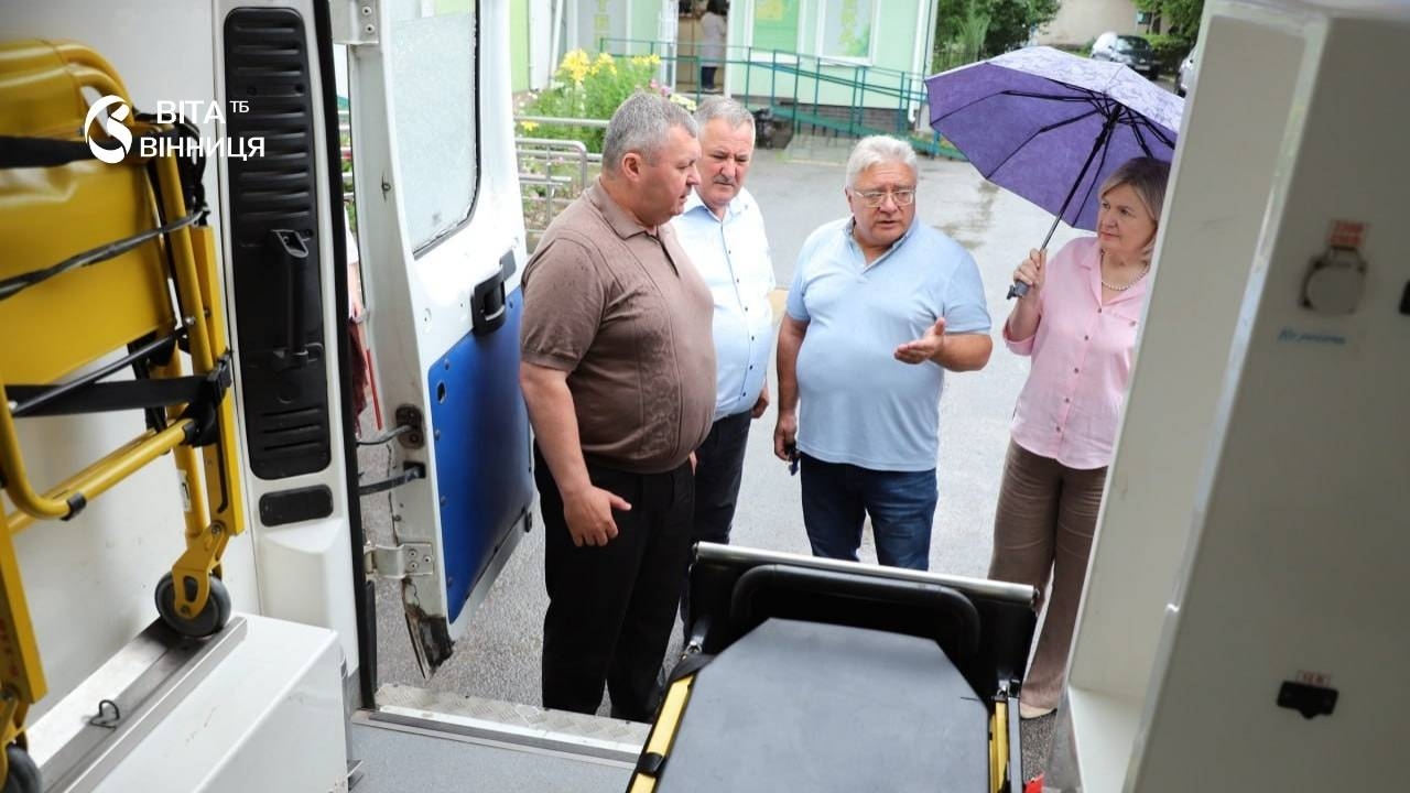 Шаргородська лікарня отримала мобільну рентгенівську систему за 3,2 млн грн