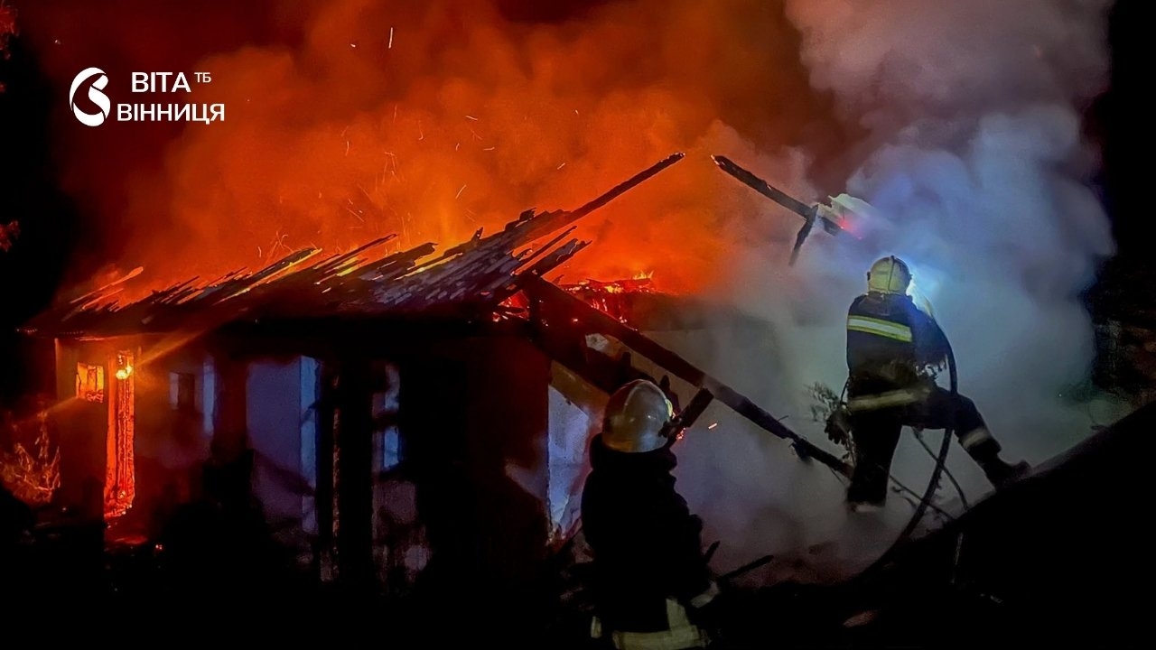 Спалахнула кухня в багатоповерхівці: у Вінниці через коротке замикання сталася пожежа