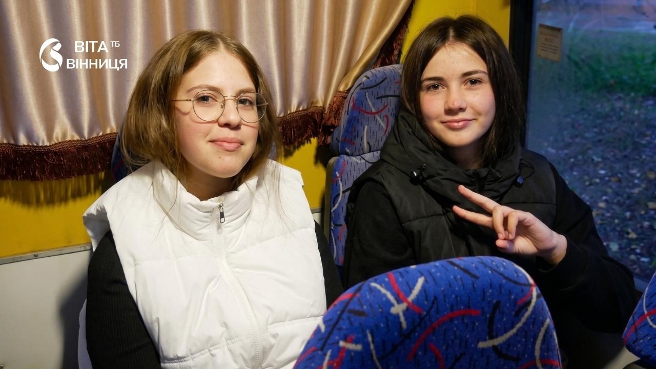 Три тижні без тривог 300 дітей із Вінниччини поїхали оздоровлюватися в Карпати