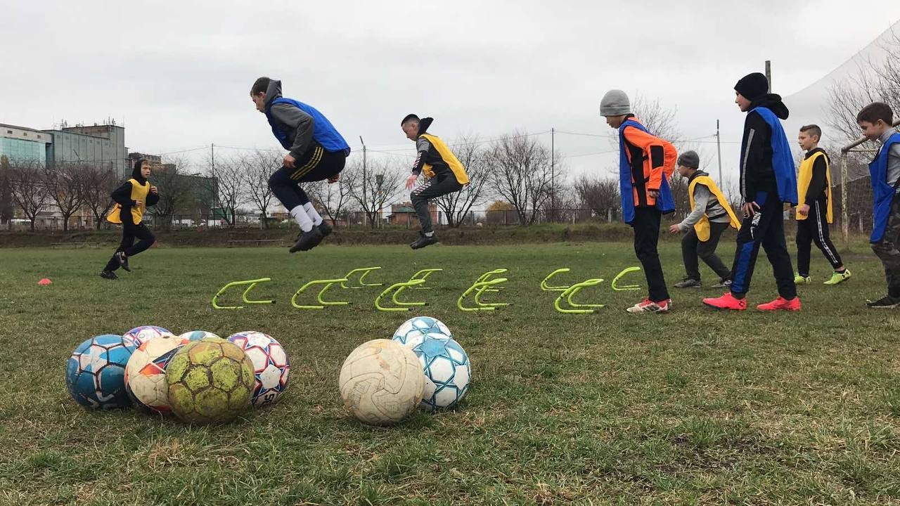 У Деснянському старостинському окрузі з'явився інструктор по спорту