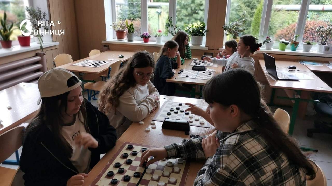 У Калинівці визначили найсильніших гравців громади з шашок-100