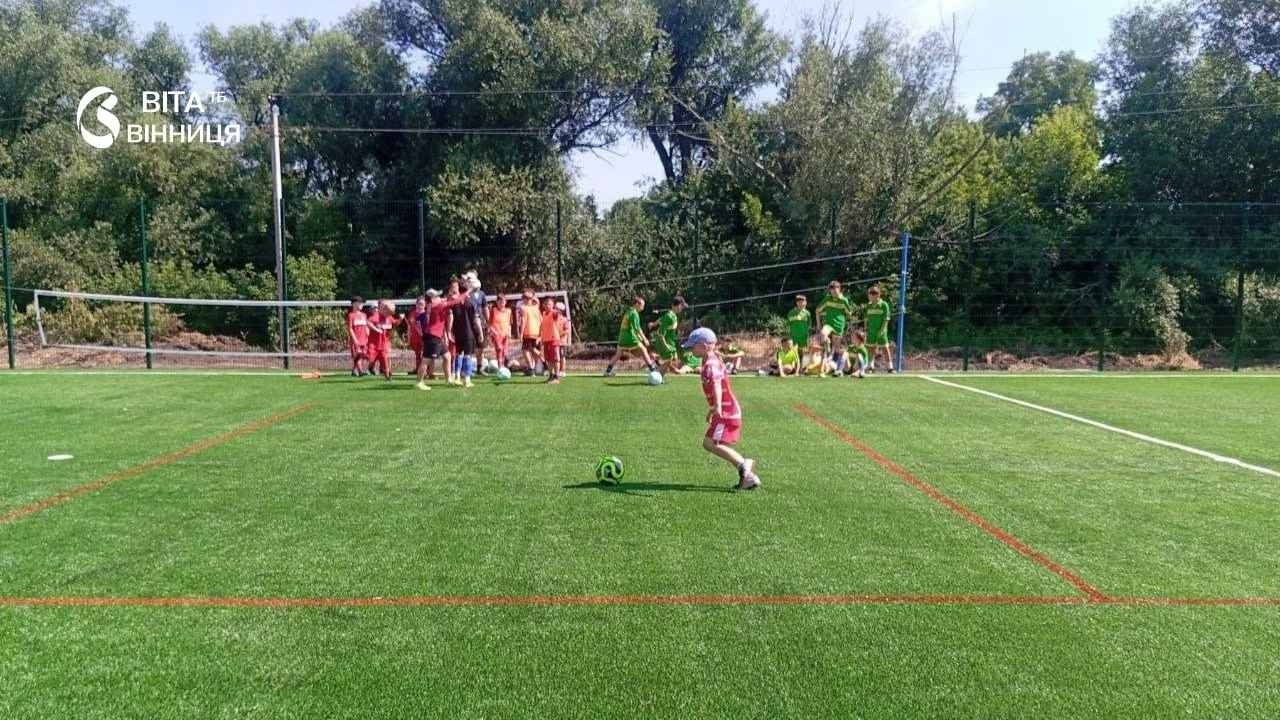 У селі на Вінниччині відкрили спортивний майданчик в пам'ять про загиблого захисника