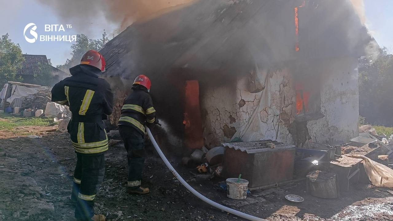 У трьох громадах Вінниччини сталися пожежі господарських споруд