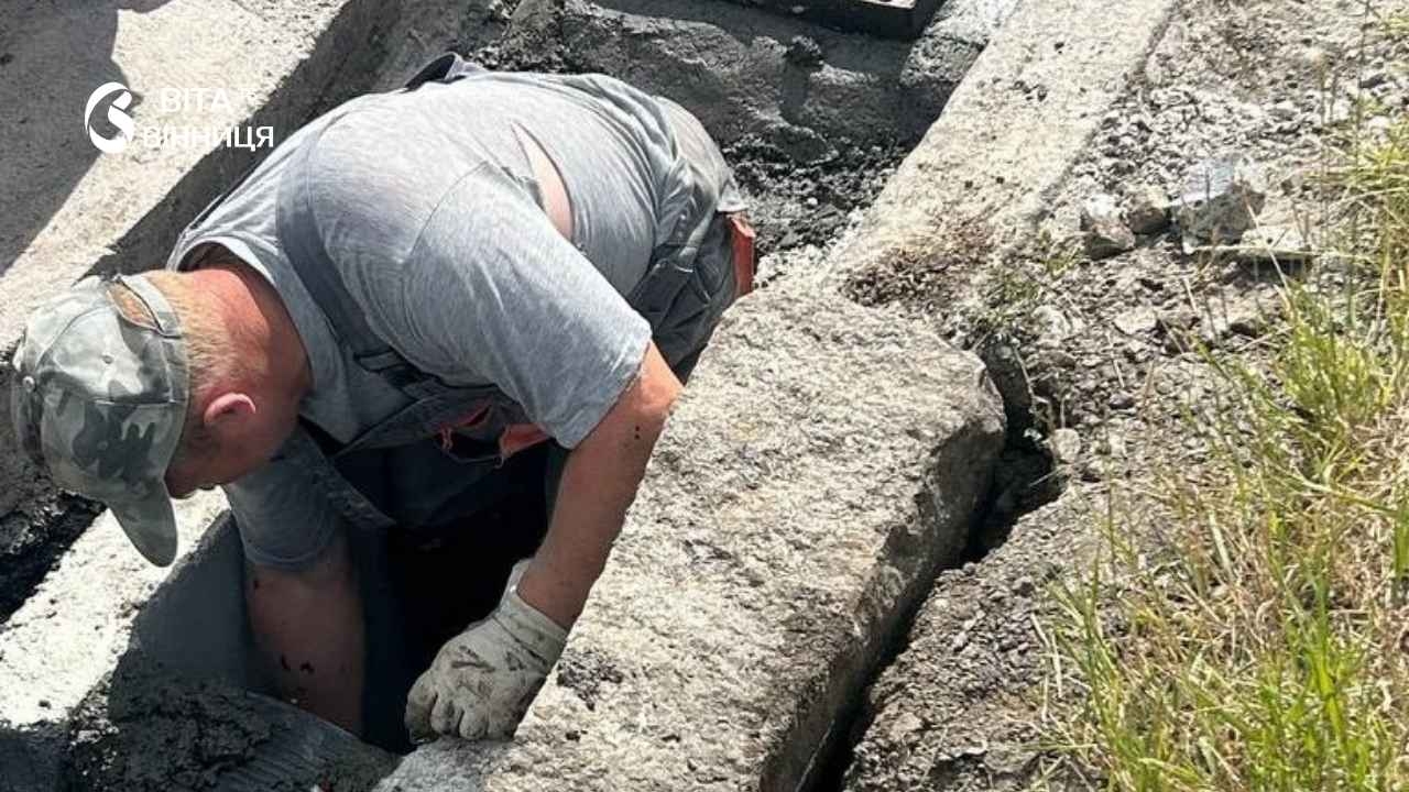 У Вінниці борються з підтопленнями: розширили мережу зливоприймачів на вул.Коновальця