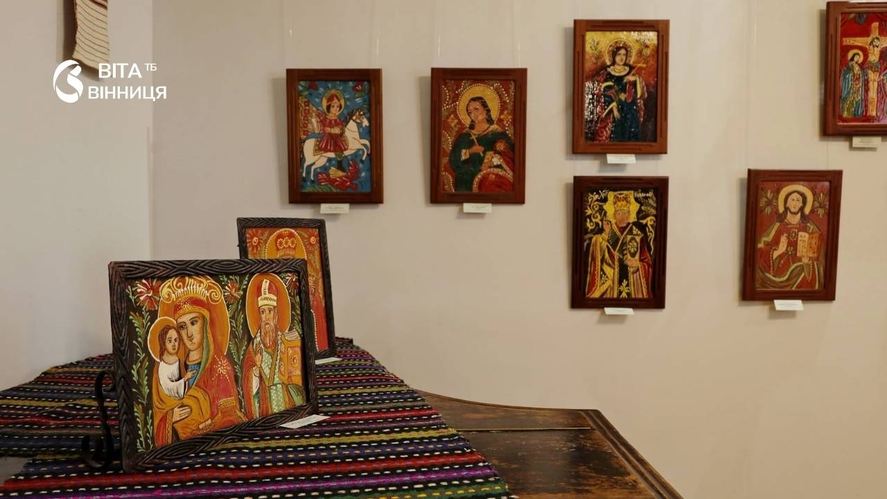 У Вінниці відкрили виставку керамічних ікон лауреатки премії ім.Катерини Білокур — вхід безкоштовний