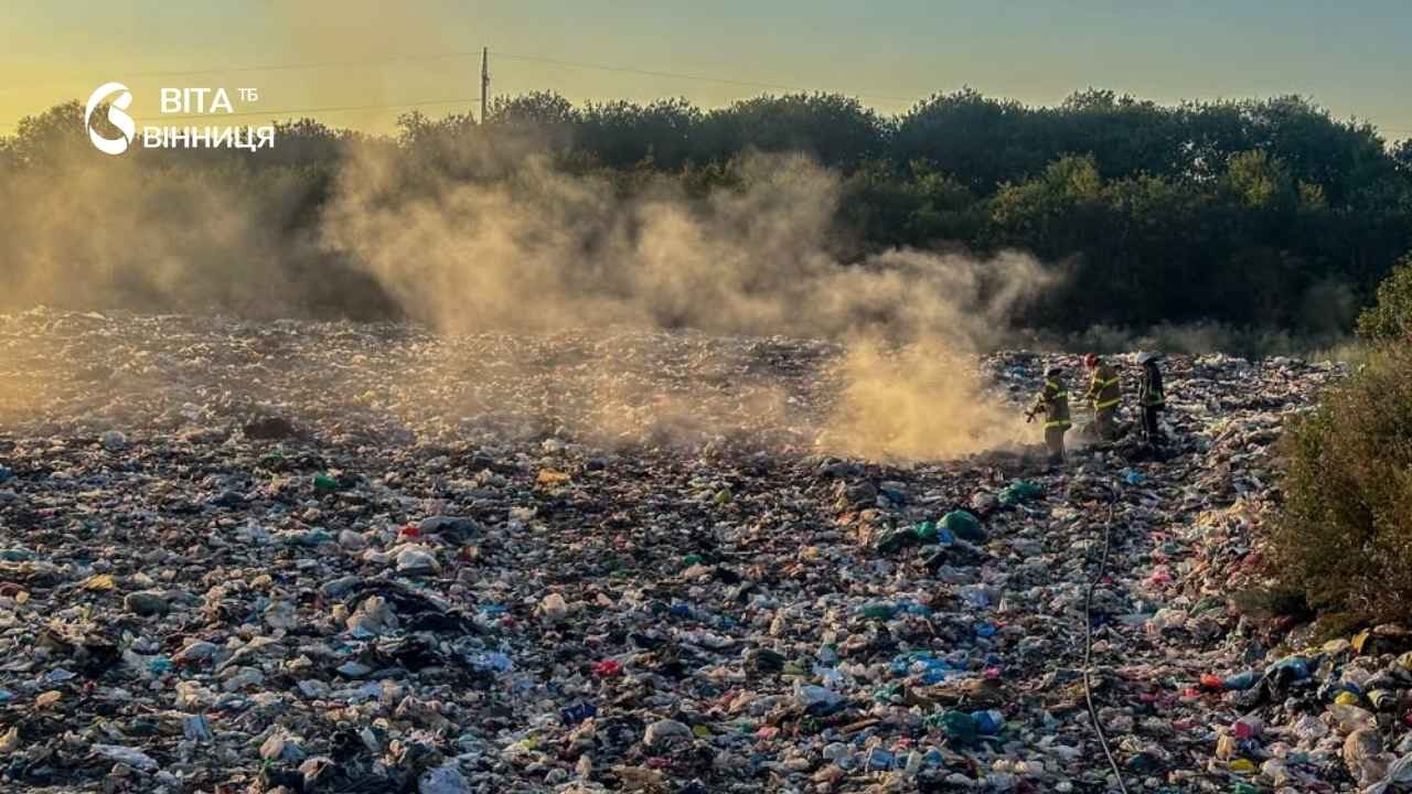 За добу на Вінниччині сталося вісім пожеж — вогонь випалив чотири гектари