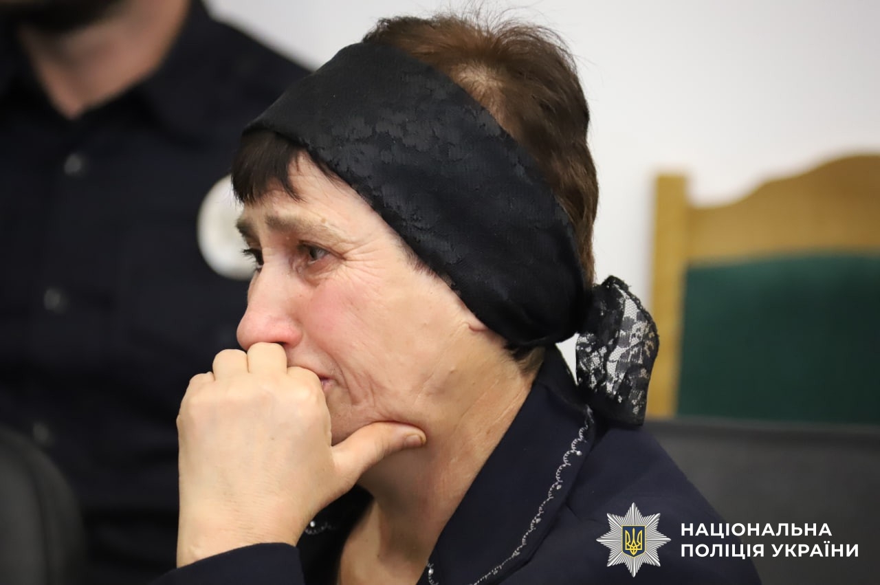 Посмертні нагороди воїнів отримали дві вінницькі родини загиблих поліцейських