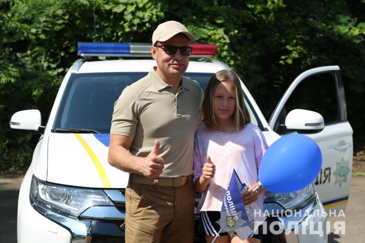 Вінницькі поліцейські влаштували для дітей спортивне свято  