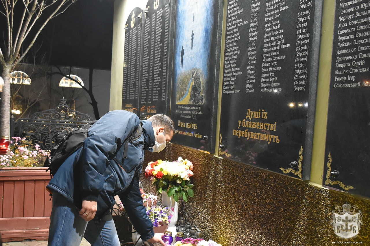 У Вінниці віряни вшанували пам’ять воїнів, які загинули в АТО