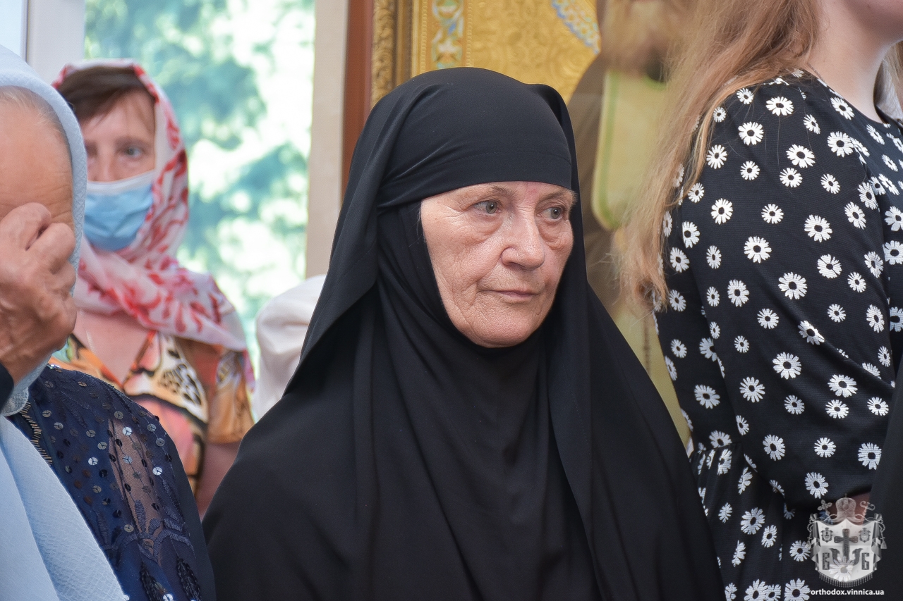 У відродженому у Вінниці жіночому монастирі звершили першу Літургію