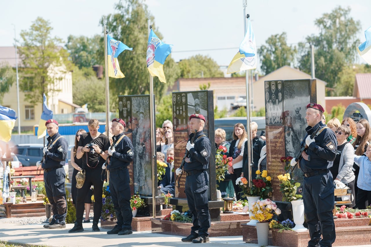 Роковини трагедії: у Вінниці вшанували пам'ять дев'ятьох полеглих КОРДівців