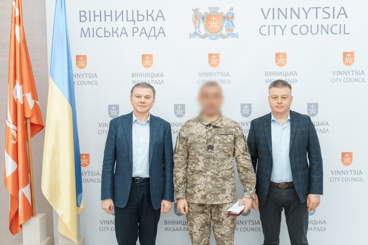 У Вінниці нагородили військовослужбовців Повітряних Сил