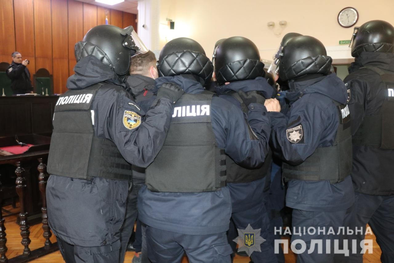 У Вінниці поліцейські готові до загострення обстановки та нештатних ситуацій