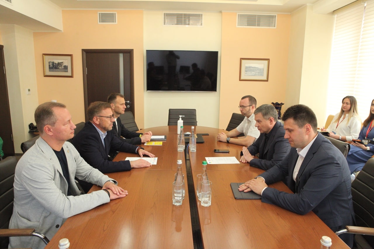 Вінницький муніципалітет підписав угоду про співпрацю та партнерство з Юпаркс