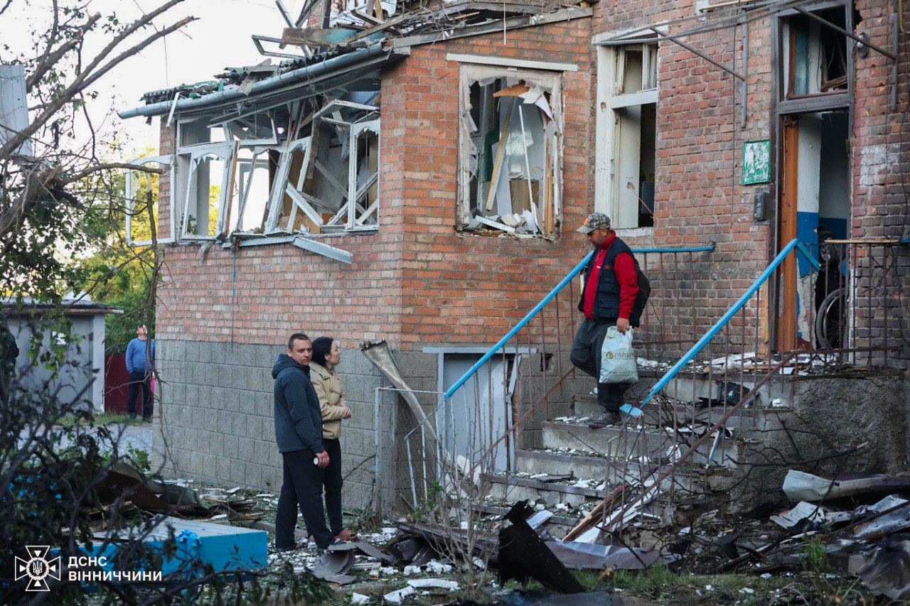 Ворог атакував Вінниччину - уламки дрона пошкодили житлові будинки