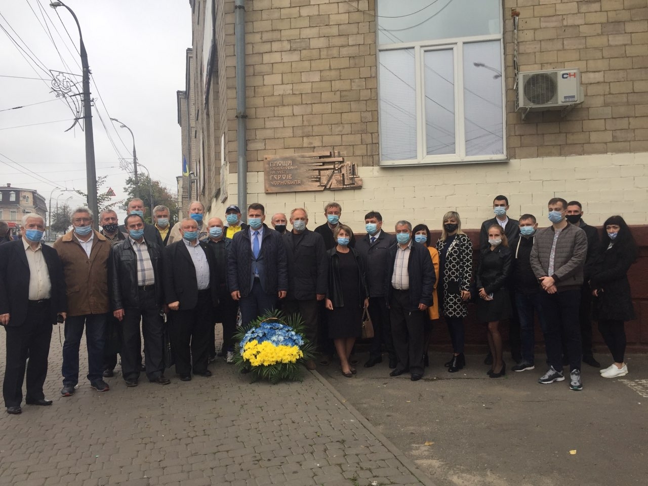 У Вінниці відкрили меморіальну дошку на честь Героїв Чорнобиля