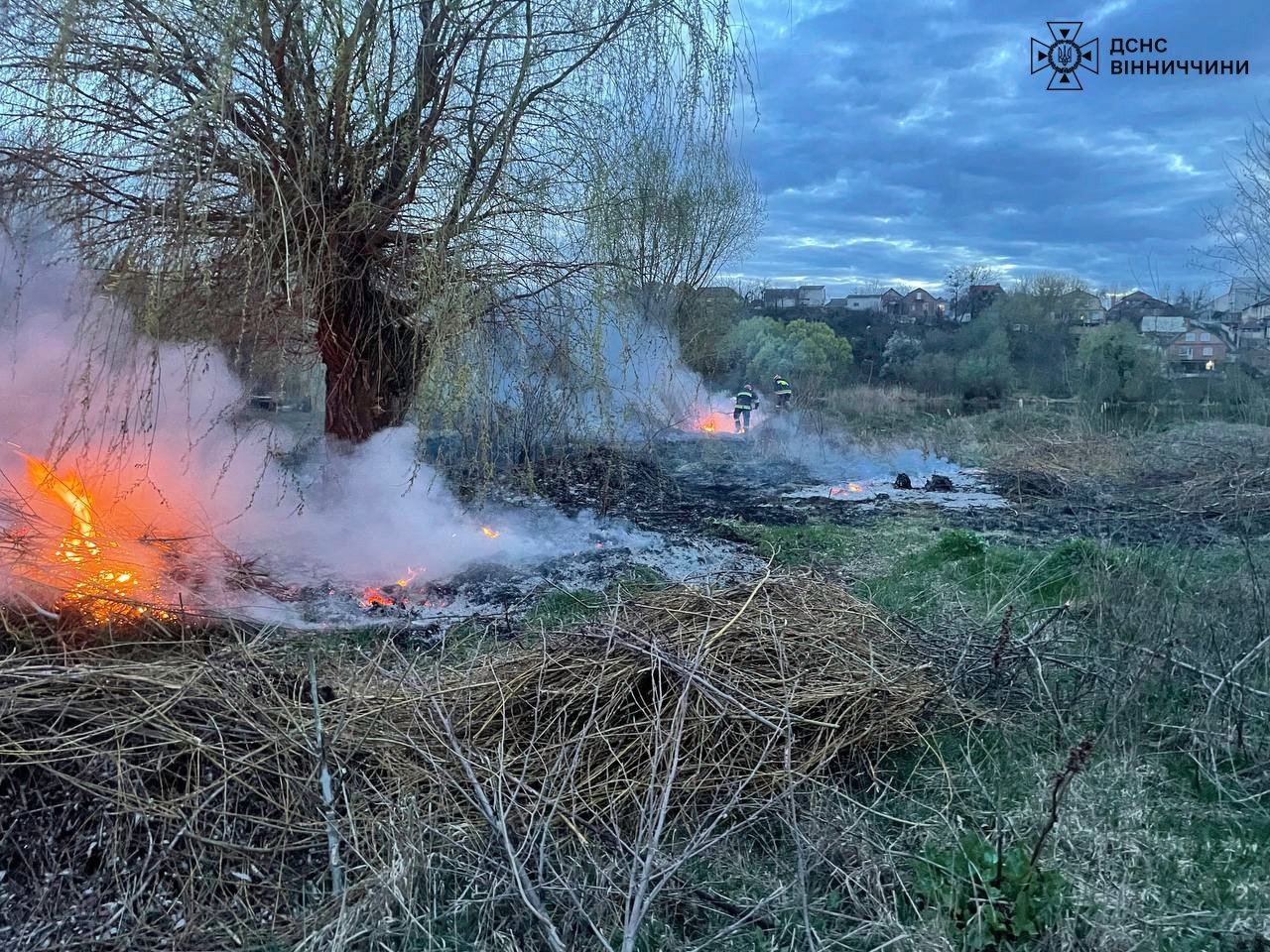 За добу, 3 квітня, рятувальники Вінниччини загасили 20 пожеж