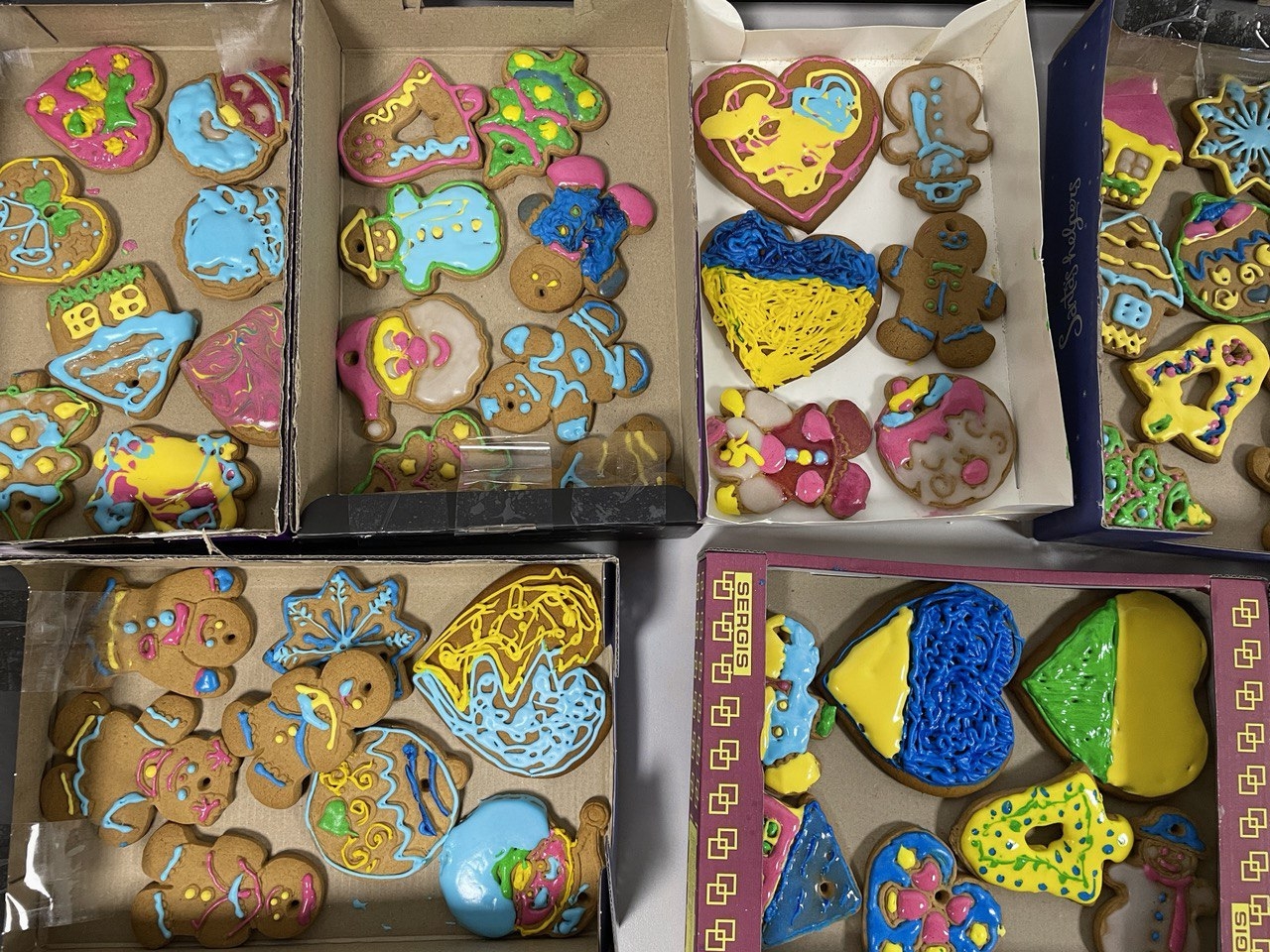 Дітки вінницьких Захисників виготовляли імбирне печиво та обереги