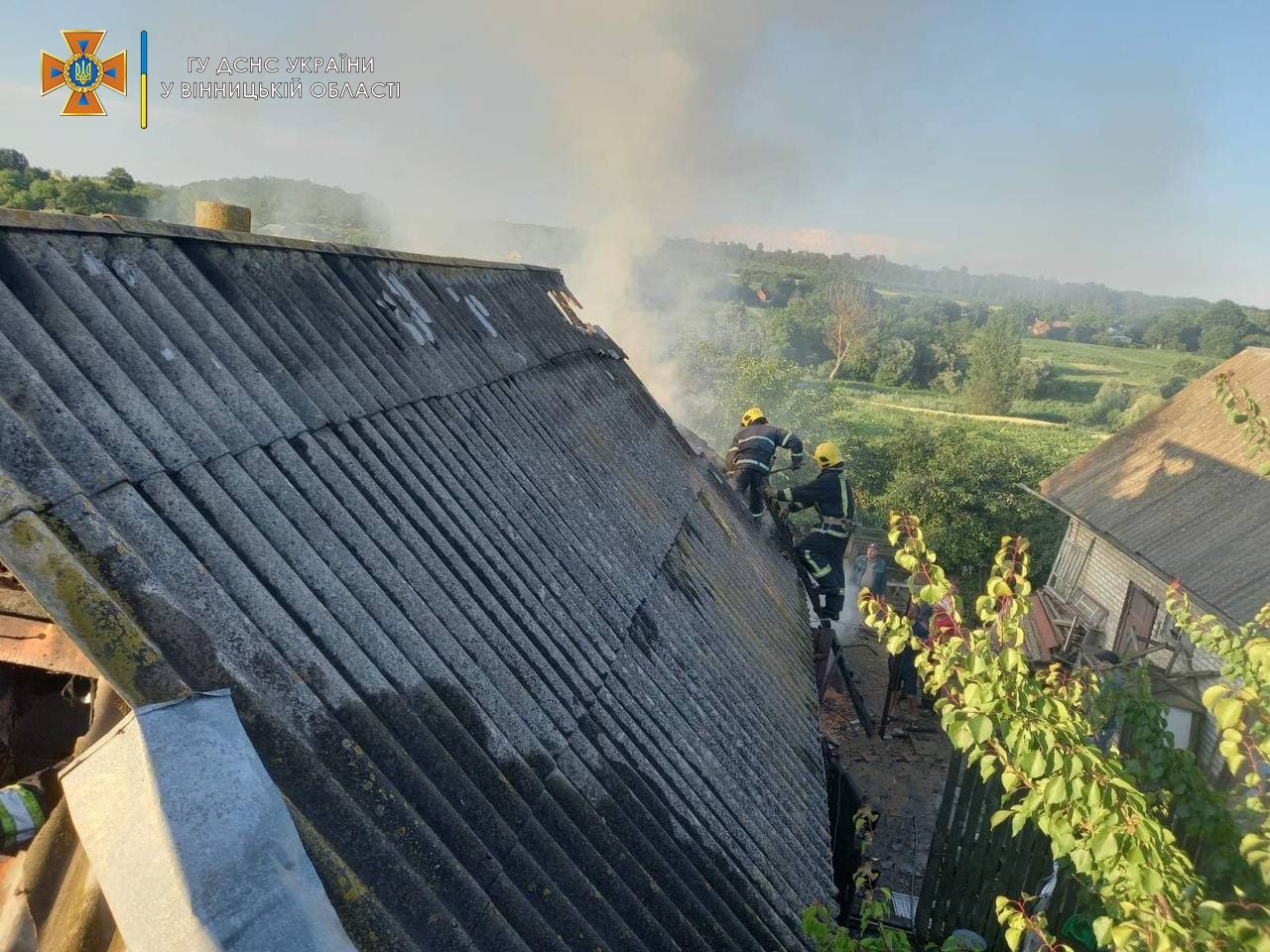 В Гайсинському районі вогонь знищив 2 тонни соломи