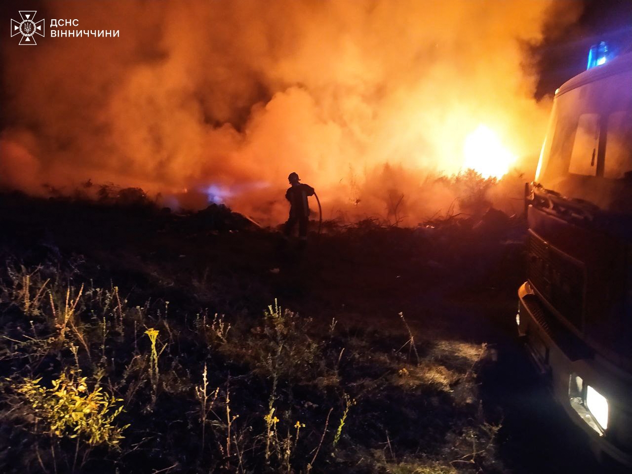 Рятувальники 13 разів виїжджали на ліквідацію пожеж в екосистемах Вінницької області