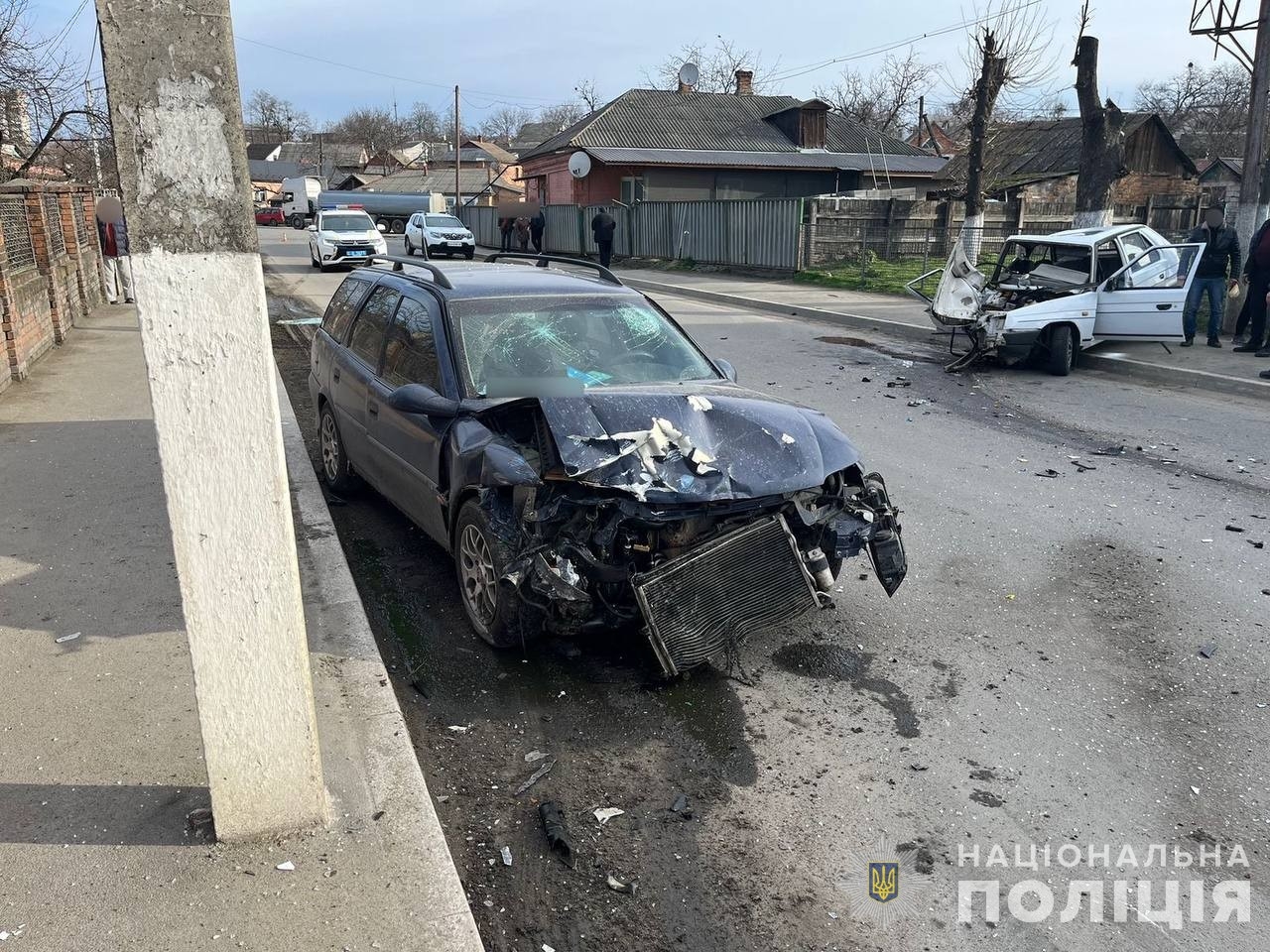 У Гайсині зіткнулись автомобілі Opel та Skoda - постраждала пасажирка