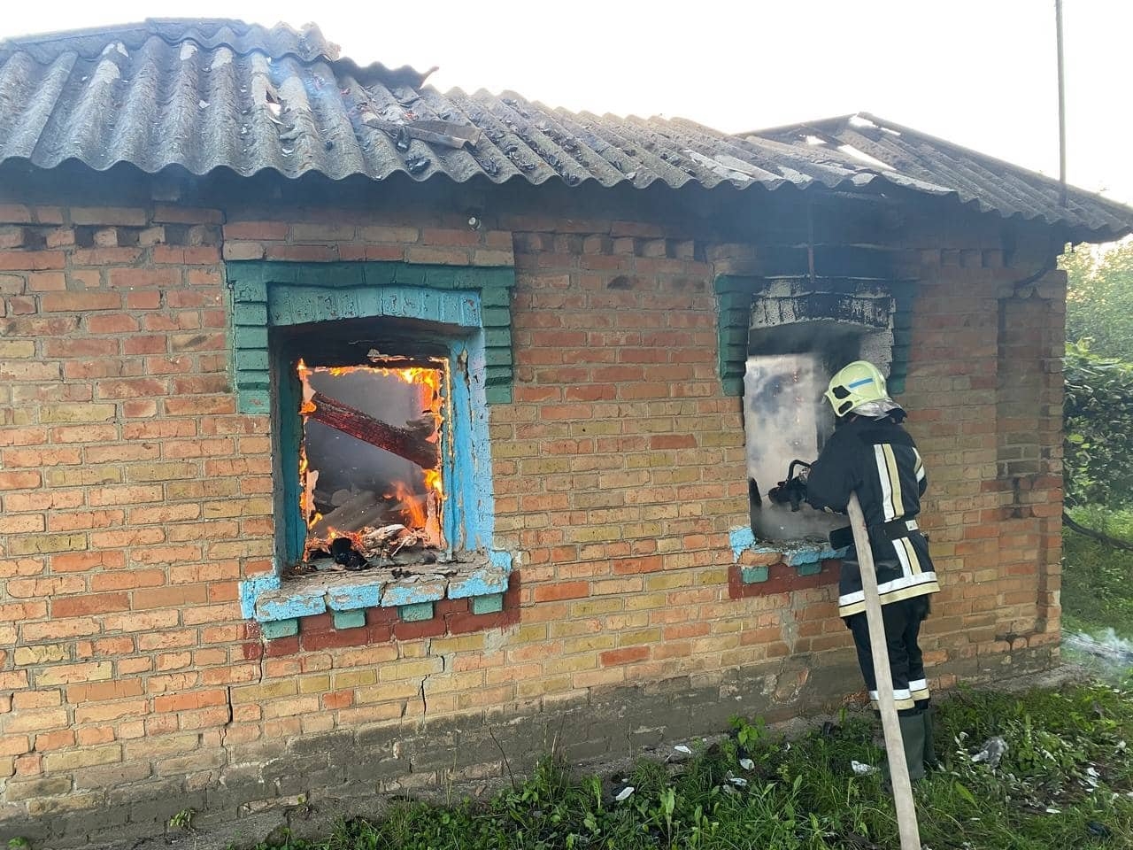 В Калинівській громаді через недопалок у власному домі згорів чоловік