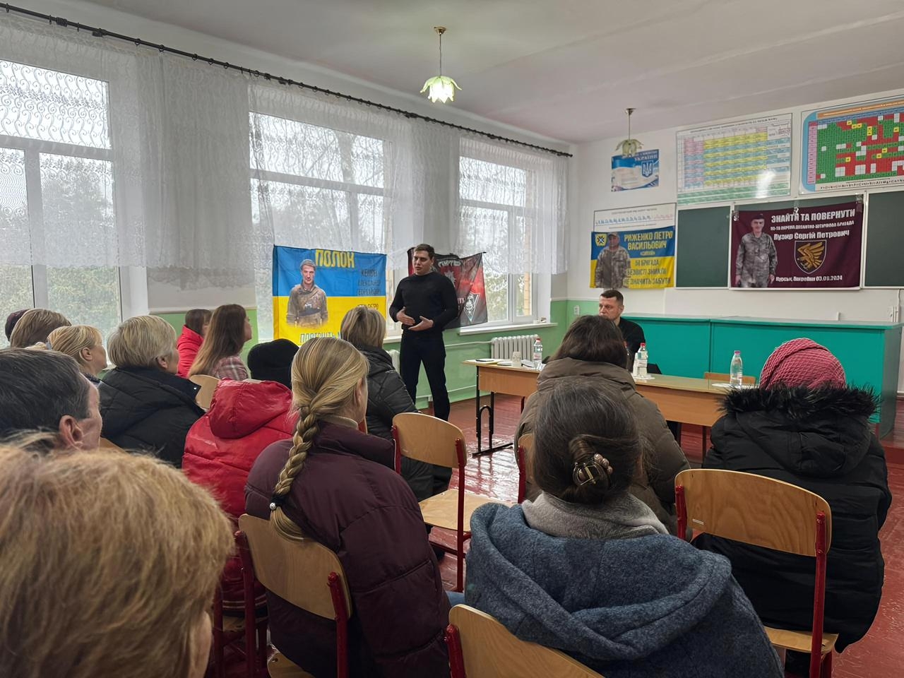 Виїзні зустрічі з родинами полонених військовослужбовців відбулися на Вінниччині