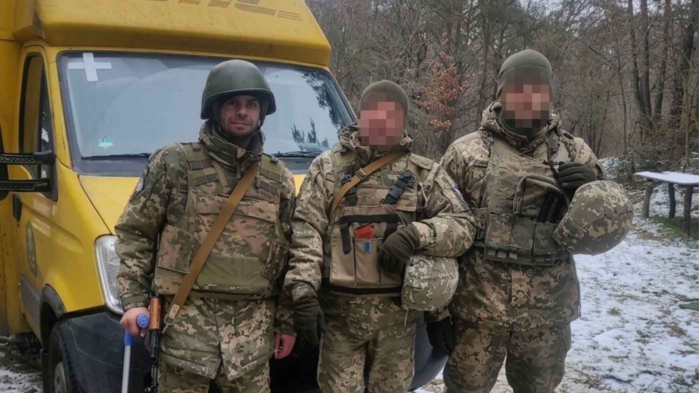 17 років вірності депо та рік на передовій: незламний вінницький водій повернувся до роботи після реабілітації