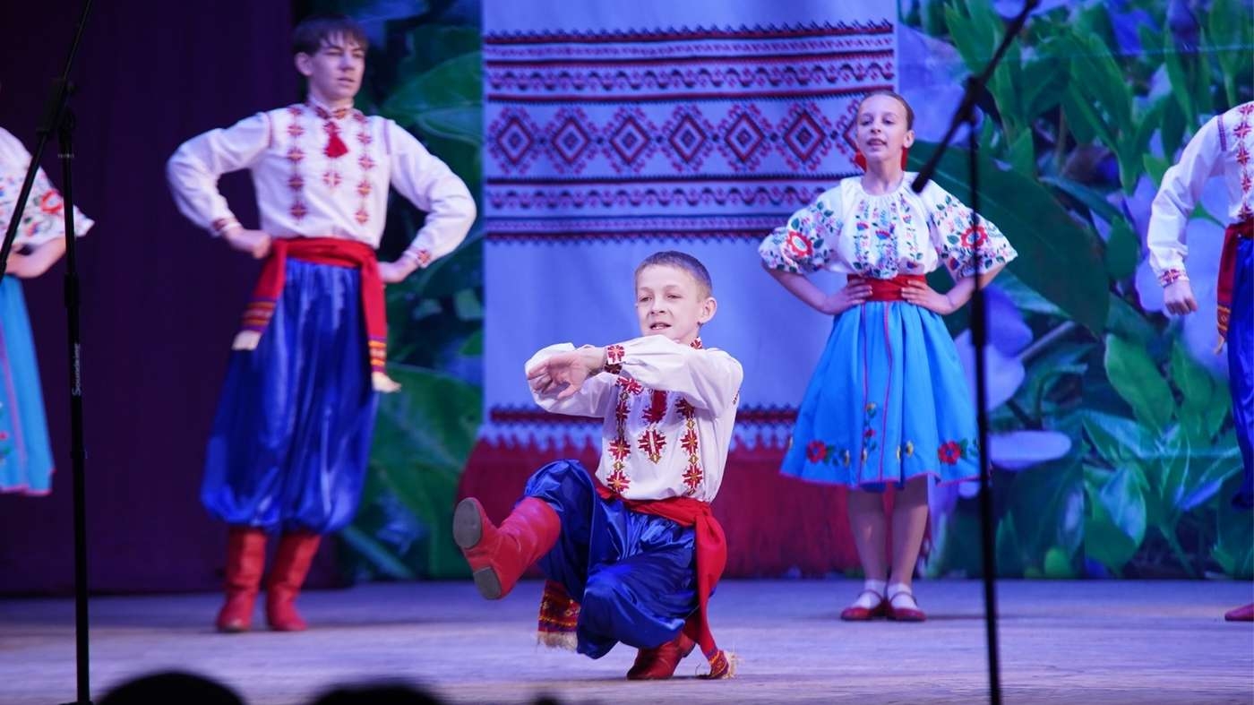 400 юних талантів та вибух емоцій: у Вінниці відбулось масштабне «Барвінкове кружало»