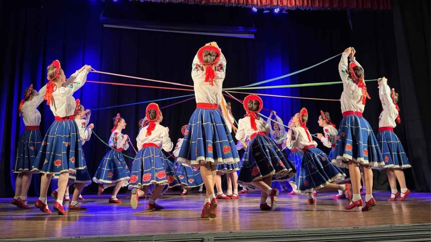 Ансамбль «Радість» відзначив 28-річчя великим звітним концертом у Вінниці