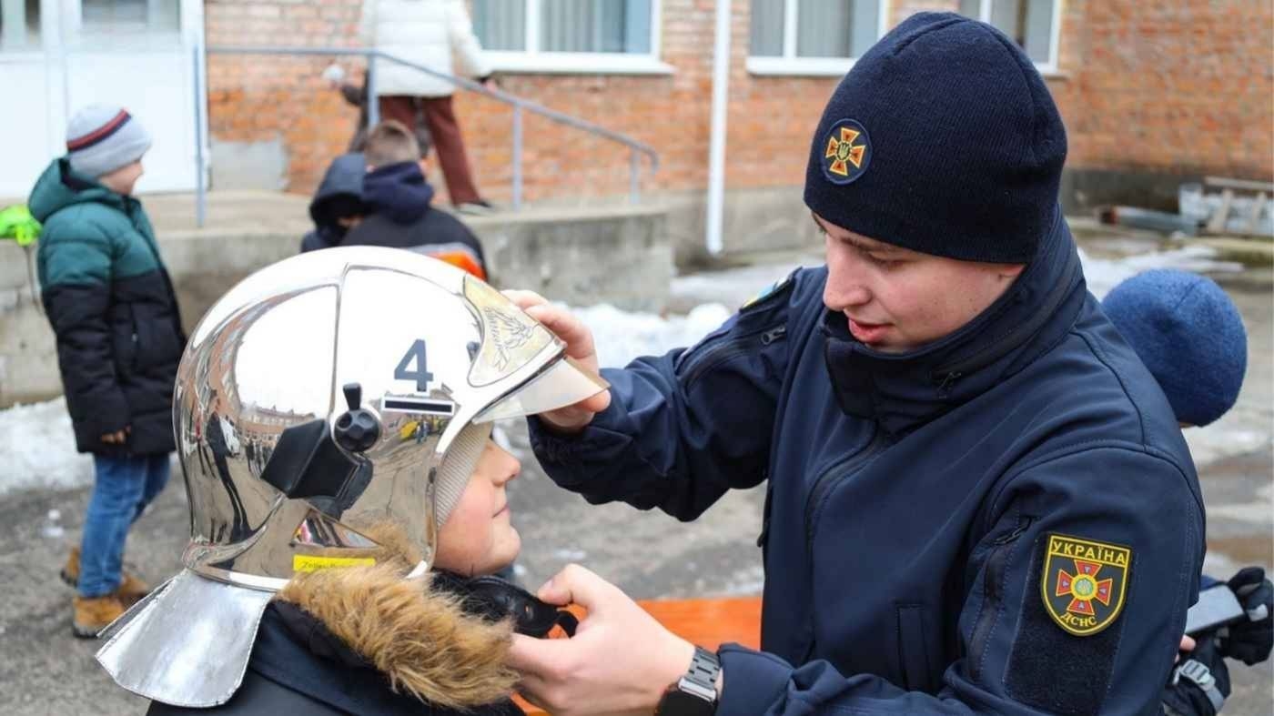День безпеки для учнів Агрономічненського ліцею провели надзвичайники