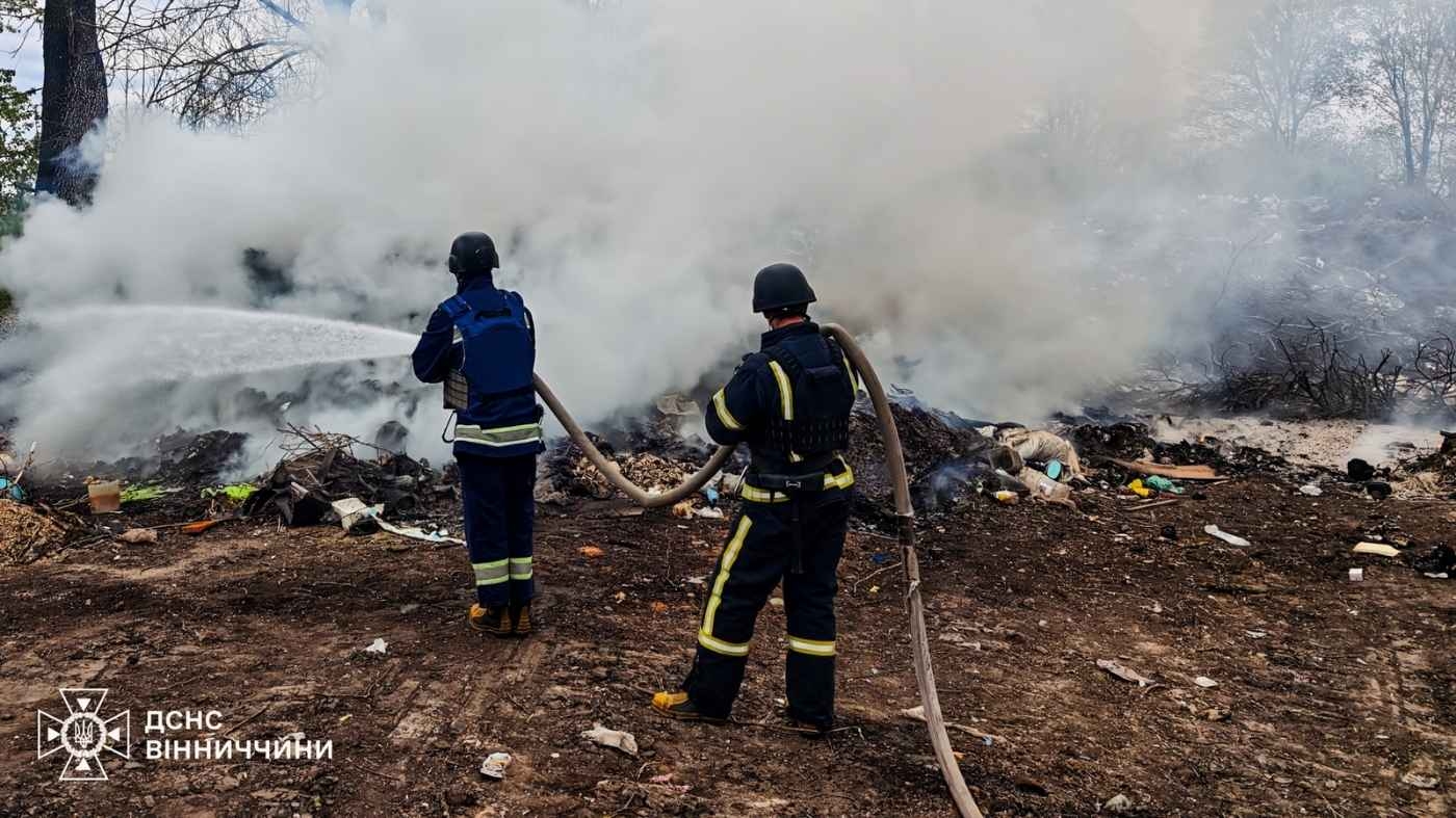 Гасили ангари, запчастини та будинки: де на Вінниччині лютувала вогняна стихія