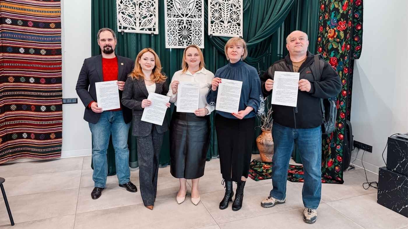 Гончарне відродження: у Вінниці презентували «Шлях Подільської кераміки»