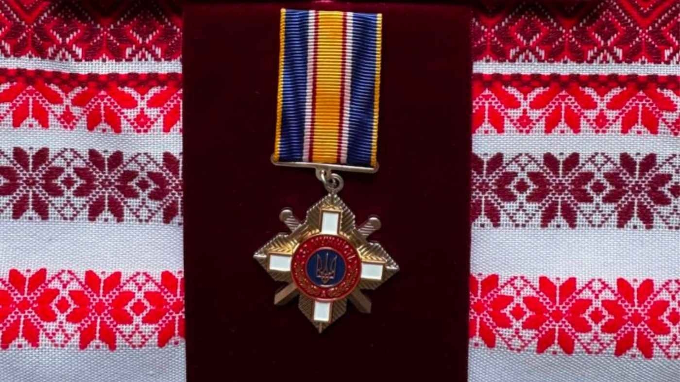 Має вже вісім нагород: Президент відзначив на передовій мужнього воїна з Вінниччини