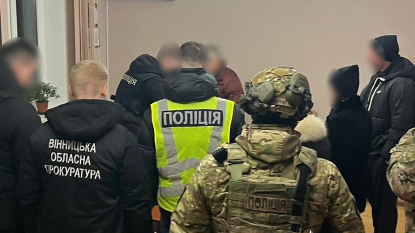 На Вінниччині підопічних будинку-інтернату ганяли “на панщину”: хто за це відповідатиме