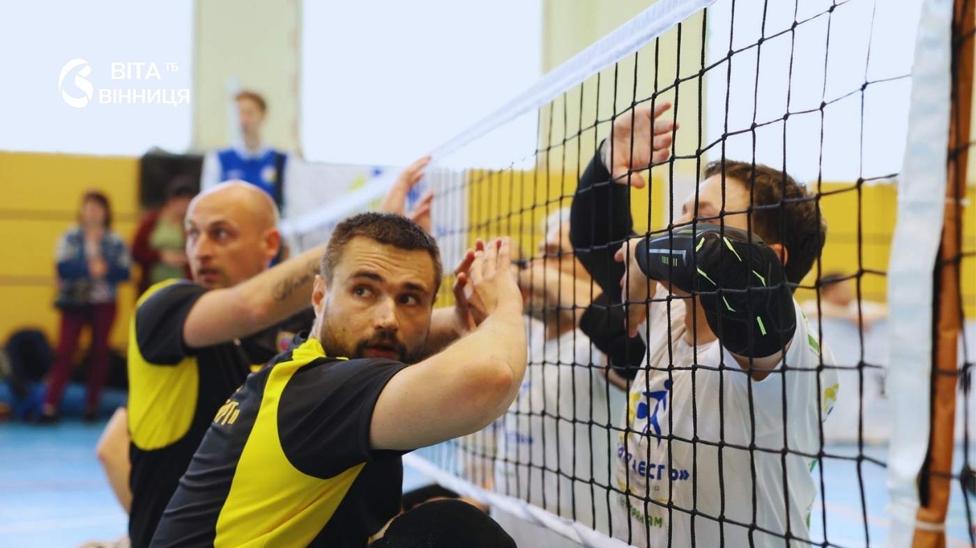 На Вінниччині відбувся другий тур чемпіонату України з волейболу сидячи серед ветеранів