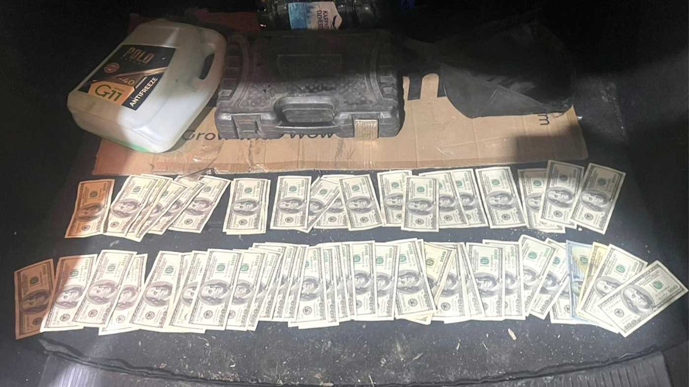 Обіцяли допомогти вінничанину перетнути кордон поза межами пропускних пунктів