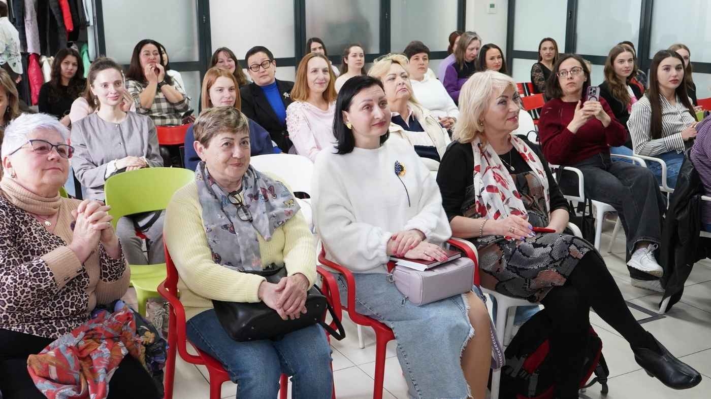 Перезавантаження під час війни: 85 жителів Вінниці пройшли унікальний психологічний інтенсив