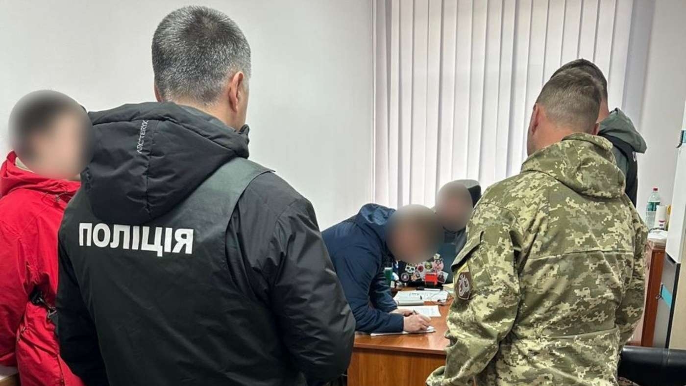 Щоб не було повісток: як командир відділення вінницького ТЦК заробляв на мобілізації