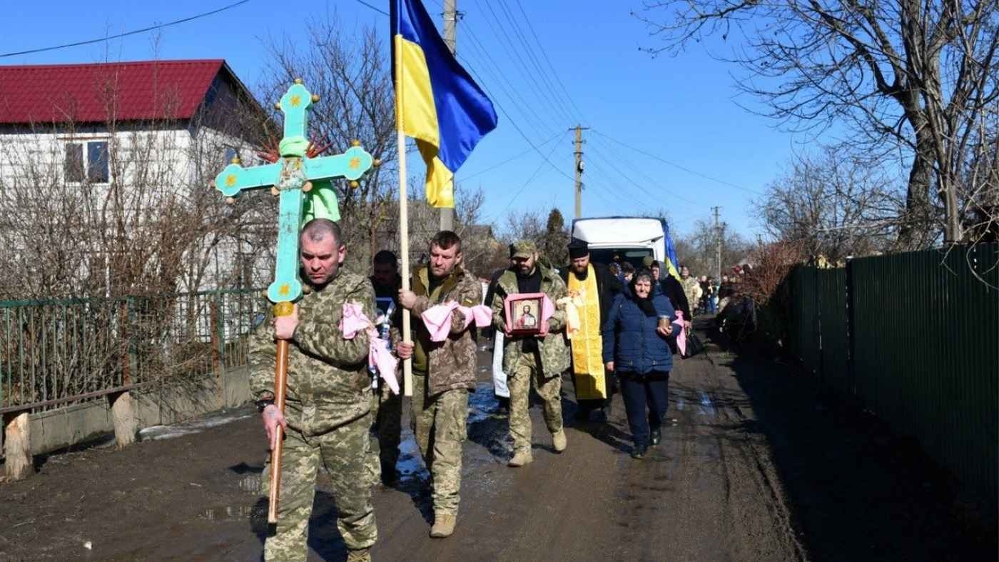 Тростянецька громада прощалась із 26-річним морпіхом з роти “Шквал”
