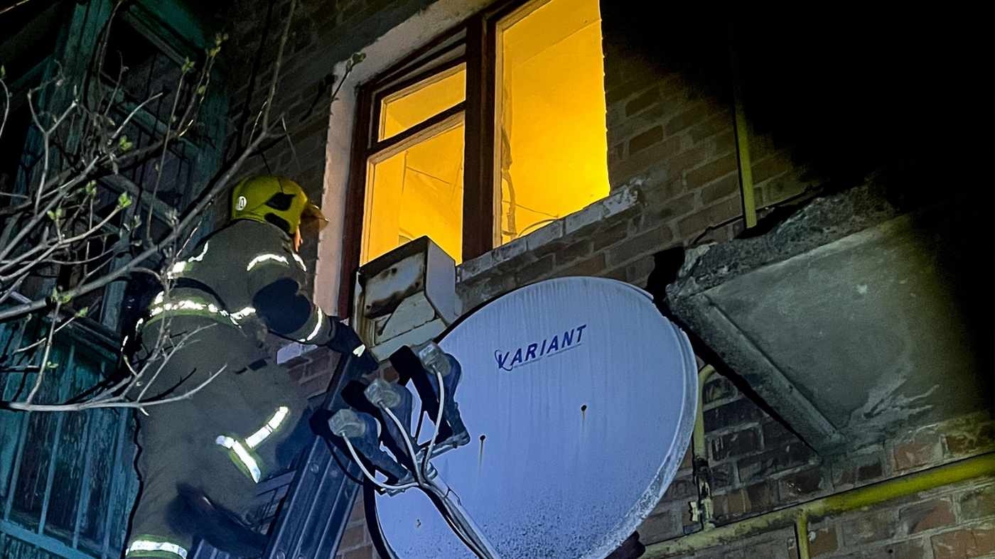 У Вінниці 44-річний чоловік застряг на даху котельні