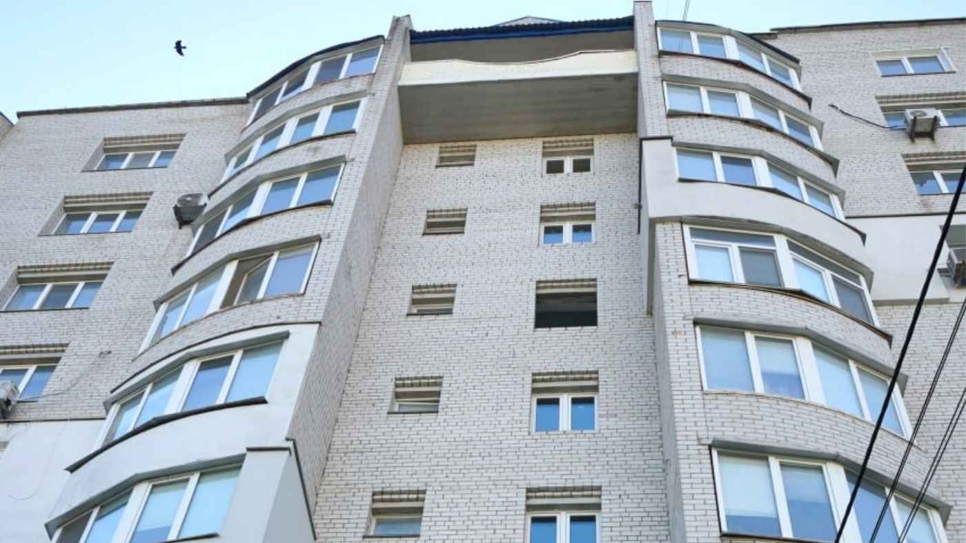 У Вінниці замінили вікна в багатоповерхівках на Академіка Ющенка та проспекті Юності