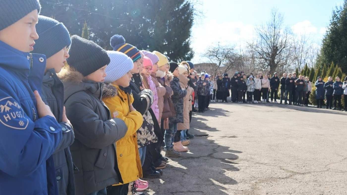 В Уладівському відкрили меморіальну дошку загиблому молодшому сержанту