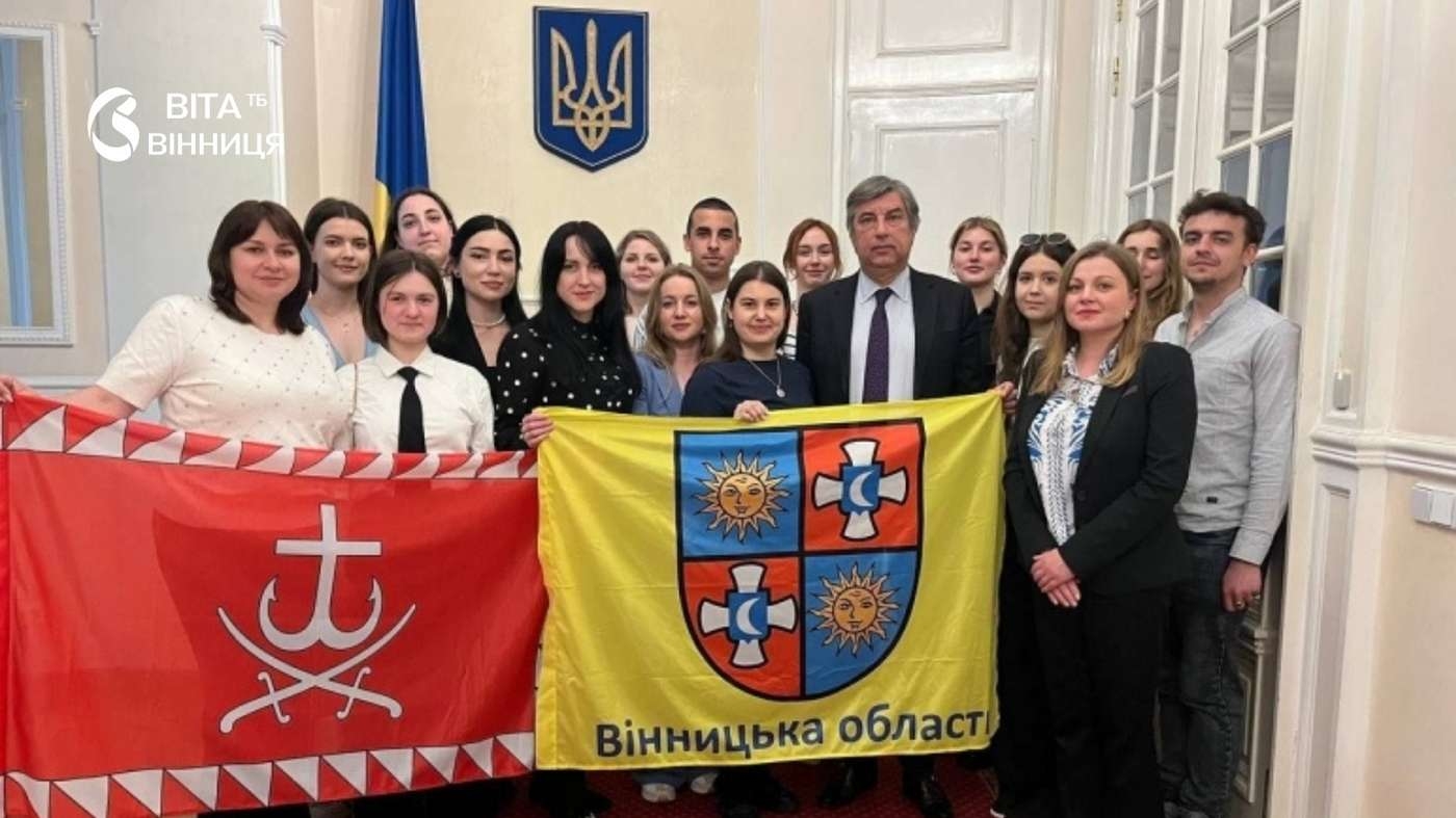 Вінничани у французькому парламенті: молодь регіону лобіює інтереси України на міжнародній арені