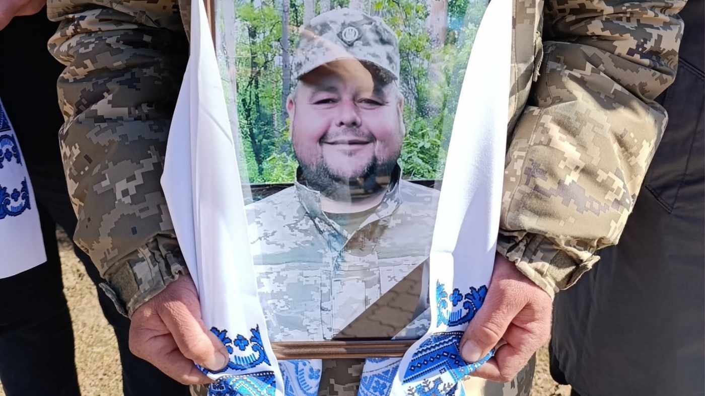 Ямпільщина попрощалась із воїном-захисником Віктором Слободянюком