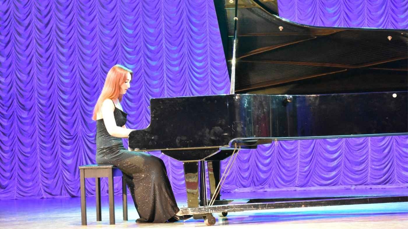 Юні вінничани влаштували концерт пам'яті Фредеріка Шопена