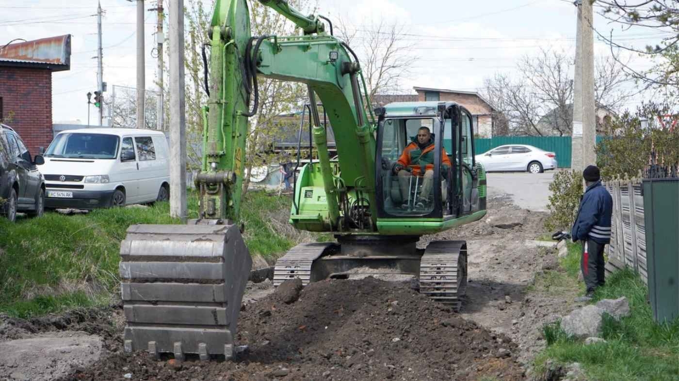 Замість щебеню — новий асфальт: де у Вінниці триває масштабне оновлення приватного сектору