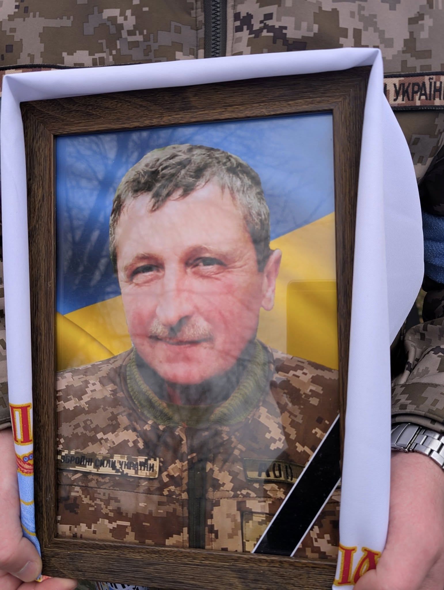 На Вінниччині громада прощалась із загиблим у ДТП військовослужбовцем ТЦК