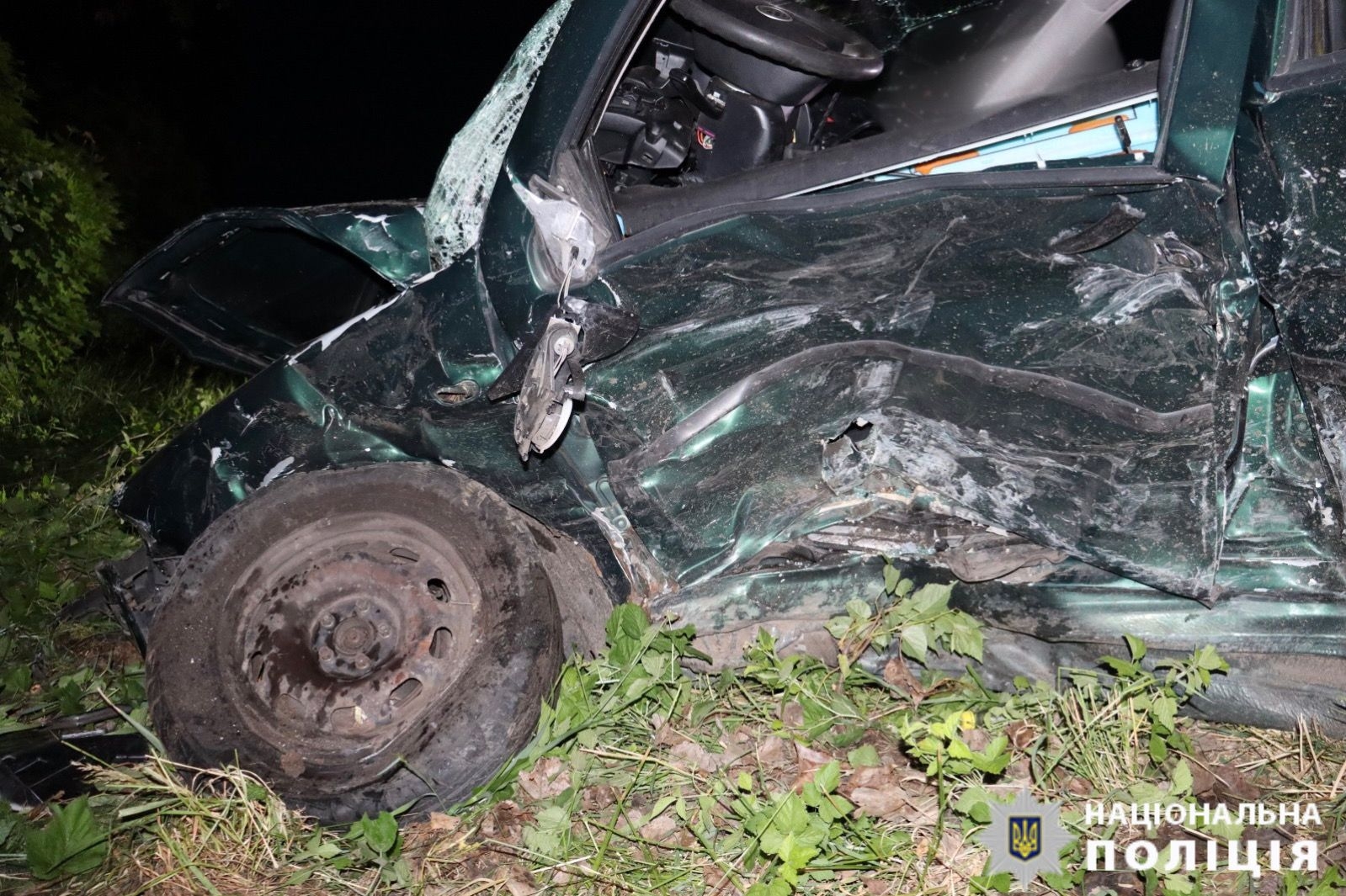 У Калинівці зіткнулись два автомобілі - загинув водій та пасажир