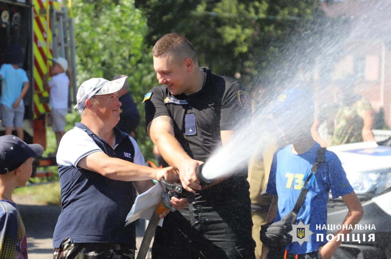 У Малих Крушлинцях поліцейські розповіли діткам секрети своєї професії